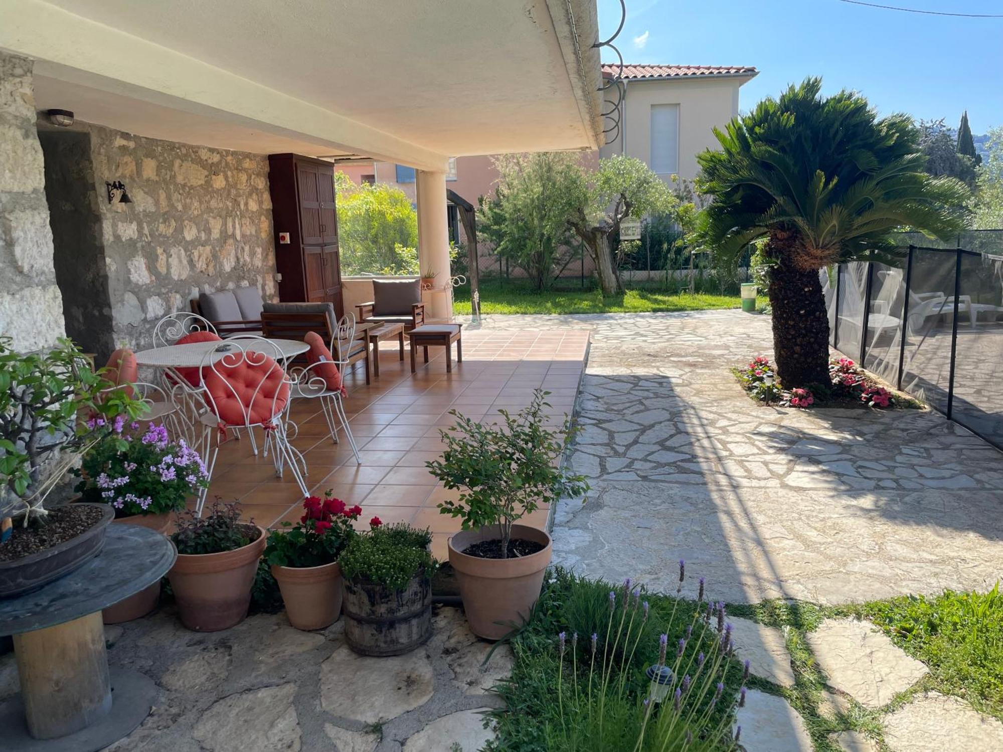 Bas De Villa Avec Acces Piscine Pres De Nice Cannes Monaco Carros Dış mekan fotoğraf