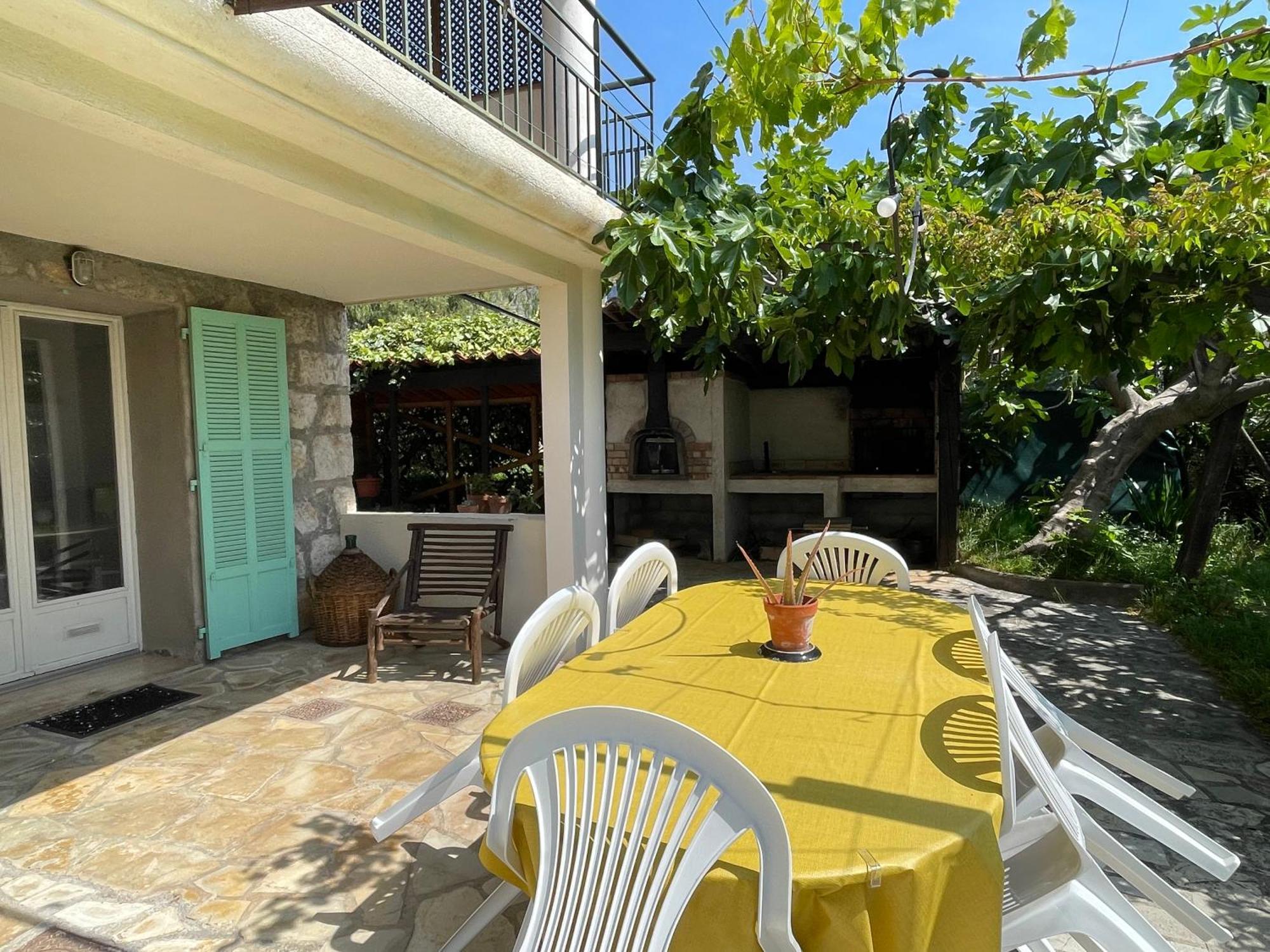 Bas De Villa Avec Acces Piscine Pres De Nice Cannes Monaco Carros Dış mekan fotoğraf